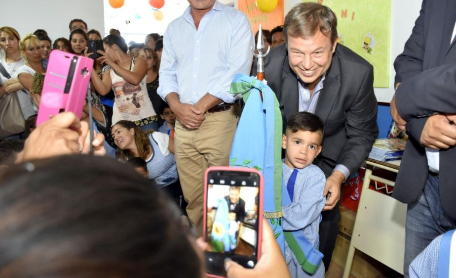Junto a vecinos, Cascallares inauguró un Jardín de Infantes en San José