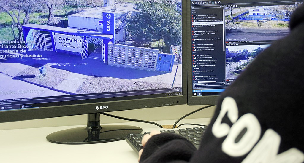 El Municipio coloca cámaras de seguridad, alarmas e iluminación en los Caps de Alte Brown