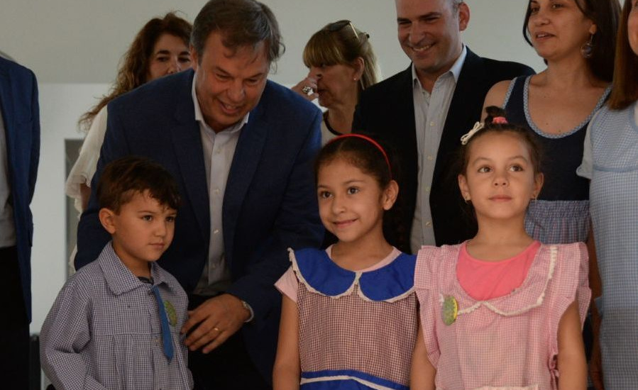 Inauguró en Ministro Rivadavia un nuevo Jardín de Infantes para Alte. Brown