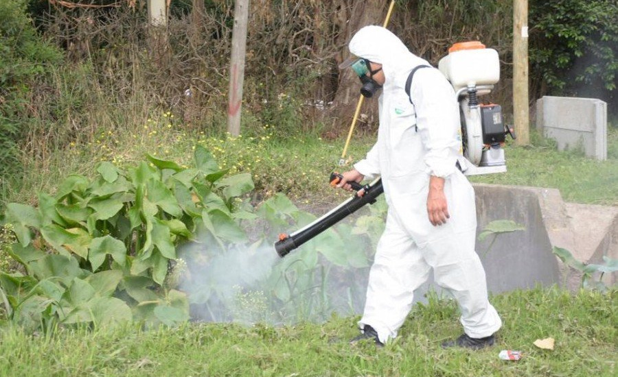 El Municipio realiza operativos de fumigación, desratización y entrega de cebos para combatir el Hantavirus y el Dengue