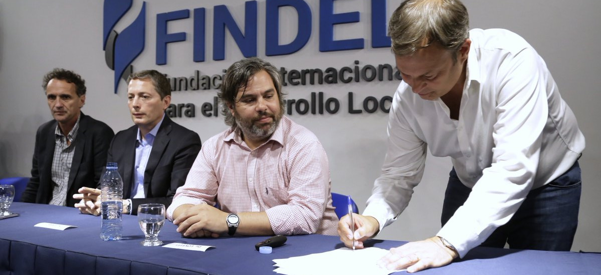 Cascallares junto intendentes presenta hoy el amparo para frenar el tarifazo eléctrico