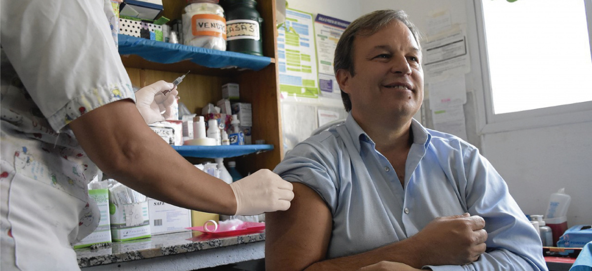 Con más de 30 mil vecinos vacunados, prosigue en Brown la Campaña Antigripal 2019