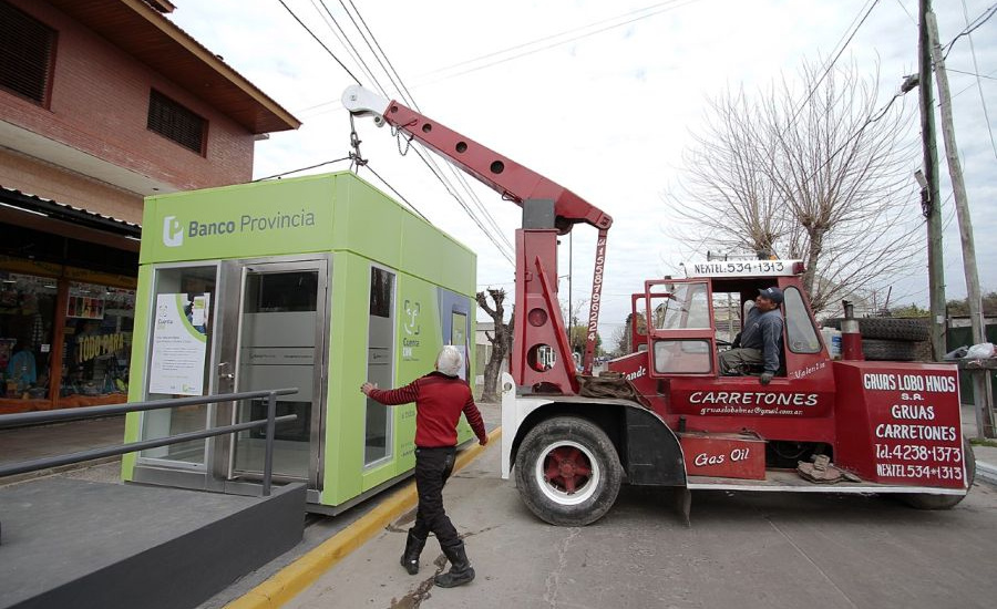 Cascallares destacó la instalación de cajeros automáticos en las localidades