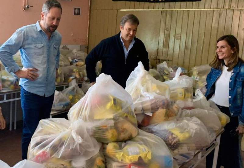En un mes el municipio repartió más de 800 toneladas de alimentos en las escuelas
