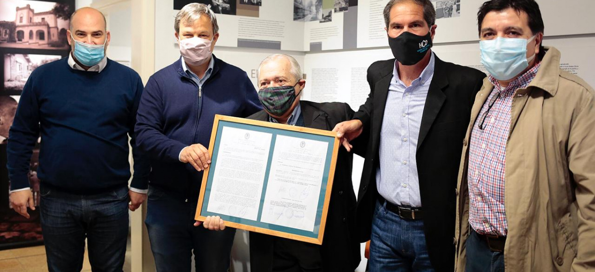 En el “Día del Pediatra” el Municipio homenajeo al Dr. Valentino