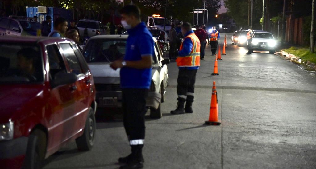 Intenso operativo vial en el Circuito de Glew: secuestraron autos, motos y licencias