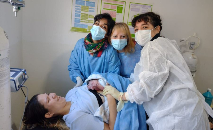 Una vecina de 21 años dio a luz a su bebé en el CAPS “Los Pinos” de Alte Brown
